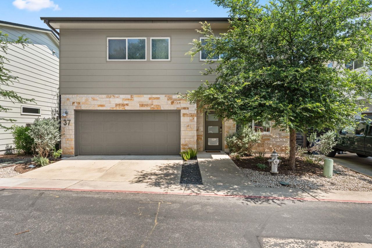 6800 Menchaca Rd, Unit 37, Austin, TX 78745 Main Photo