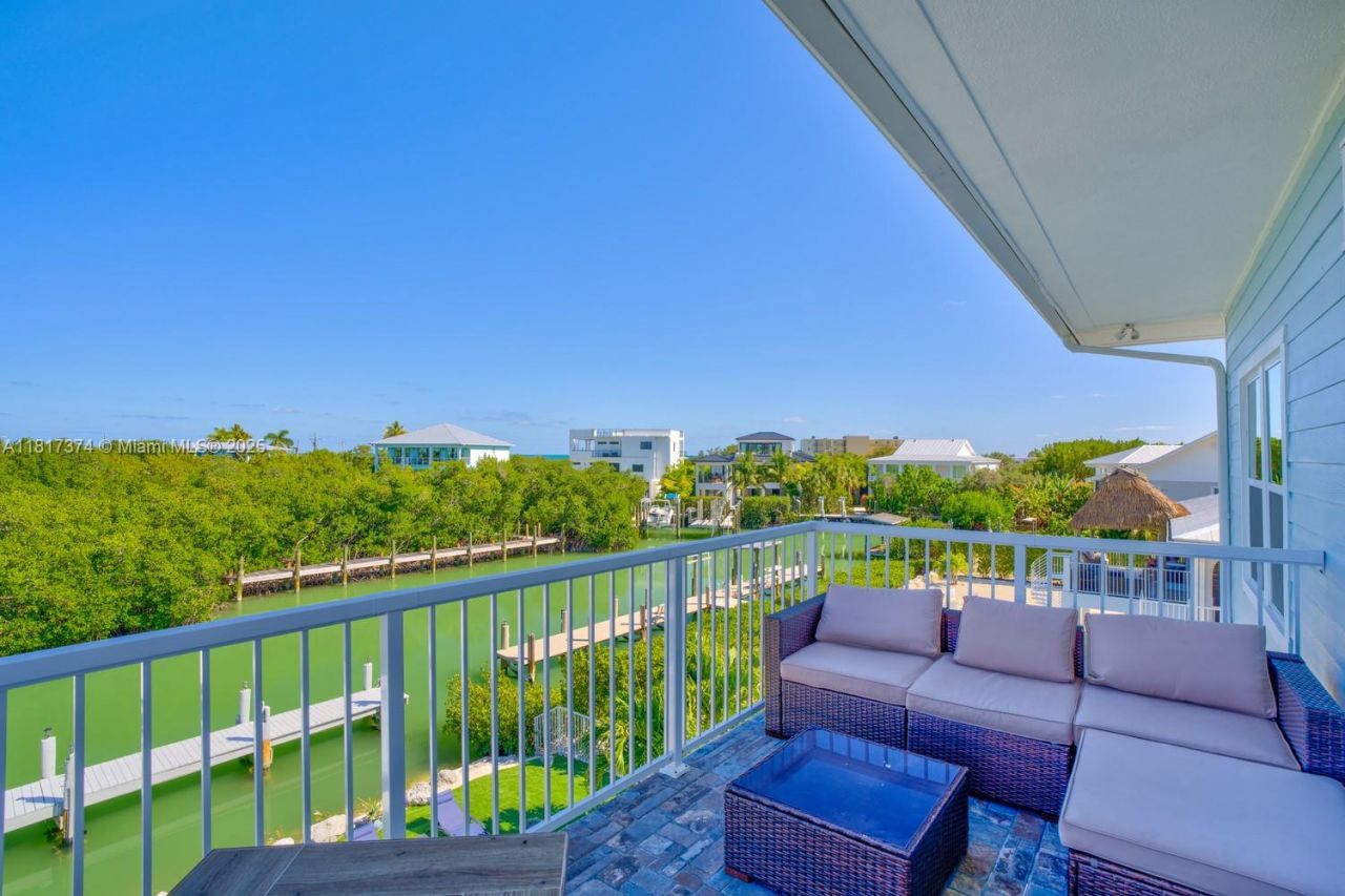 131 Avenue G, Marathon, FL 33050 Photo