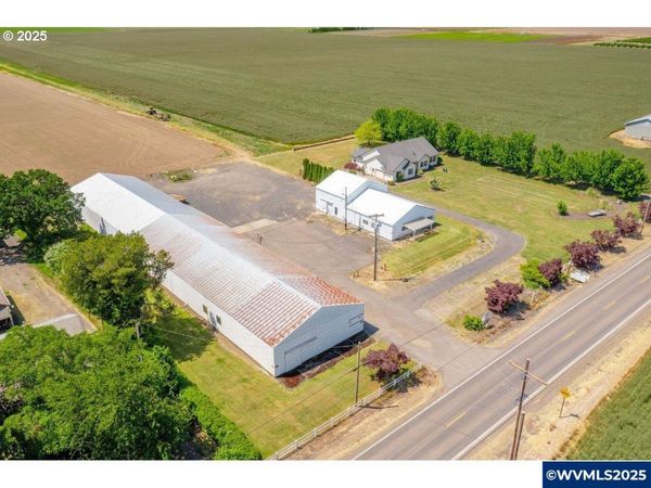 17780 SE Wallace Rd, Dayton, OR 97114