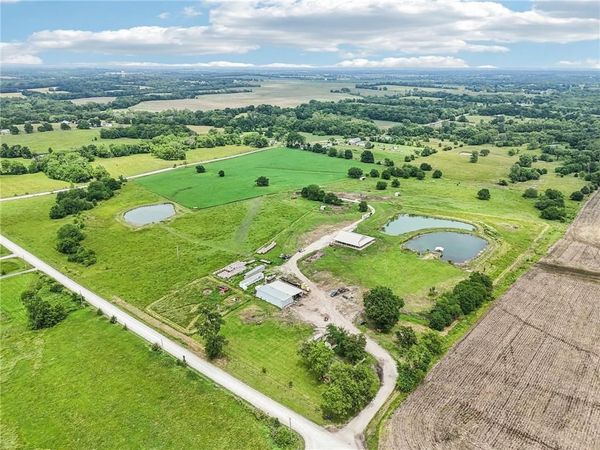 301 NW 1601 Road, Kingsville, MO 64061