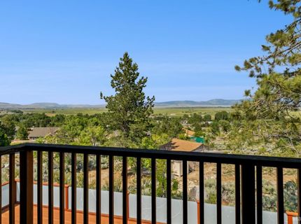 1299 Kingsbury Grade, Gardnerville, NV 89460 Photo