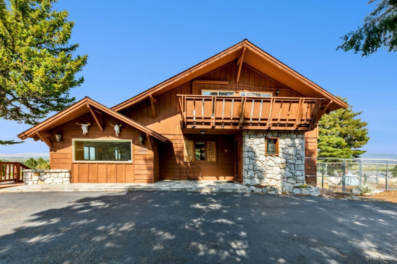 1299 Kingsbury Grade, Gardnerville, NV 89460 Photo