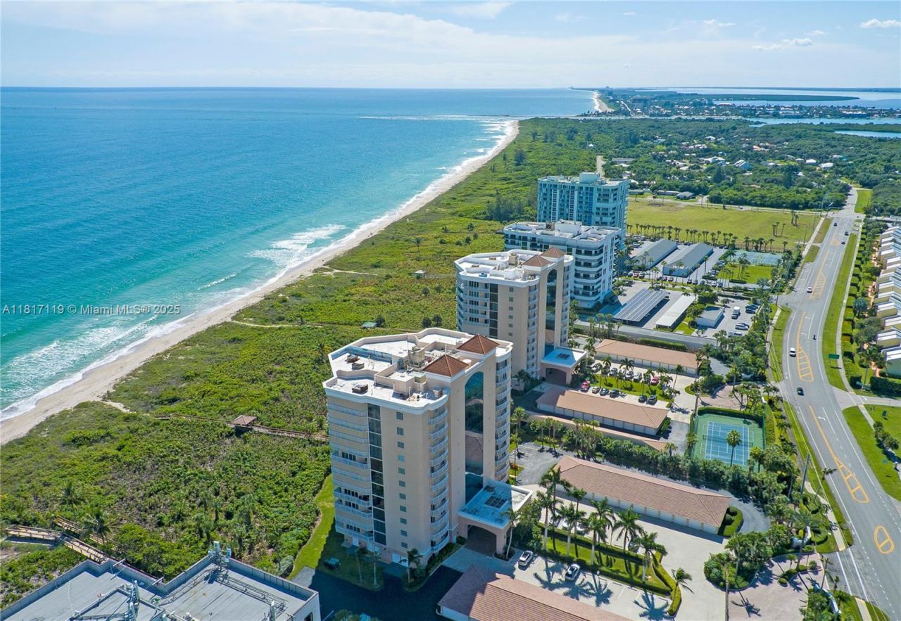 3000 N Highway A1a, Unit 7C, Hutchinson Island, FL 34949 Photo
