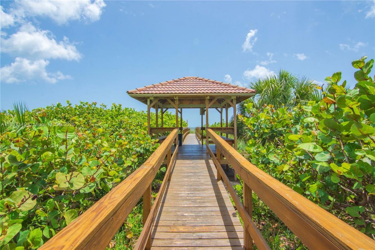 3000 N Highway A1a, Unit 7C, Hutchinson Island, FL 34949 Photo