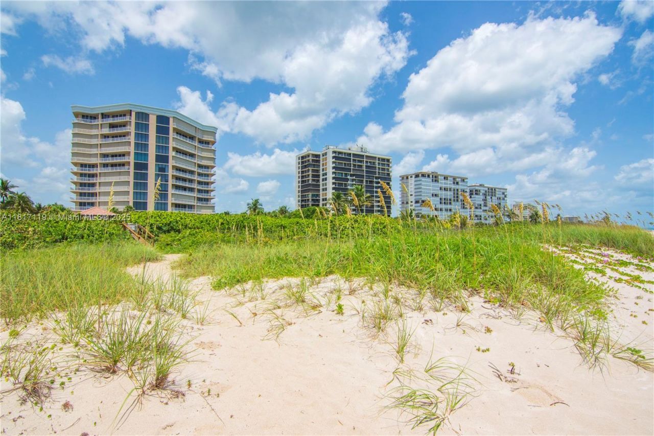 3000 N Highway A1a, Unit 7C, Hutchinson Island, FL 34949 Photo