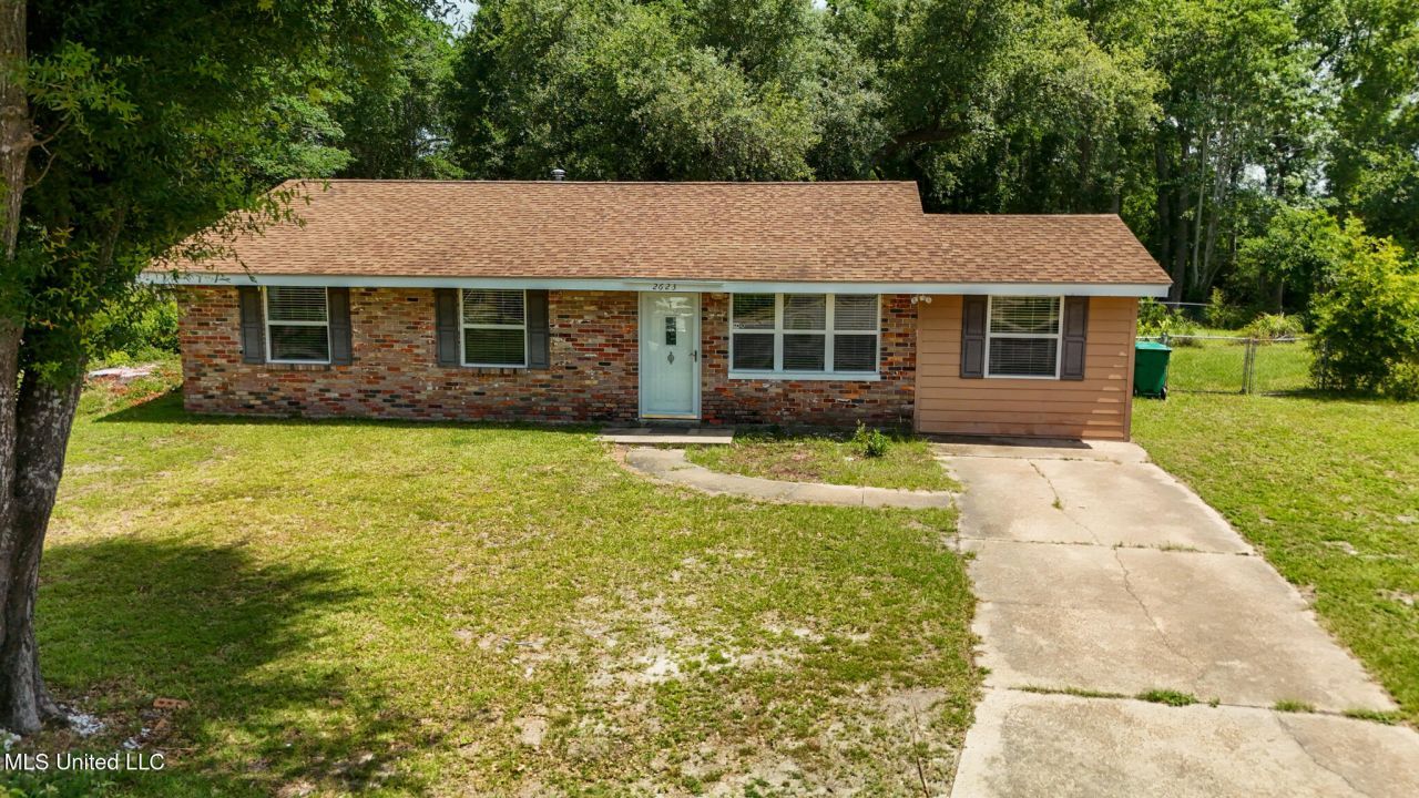 2623 Demaret Drive, Gulfport, MS 39507 Main Photo