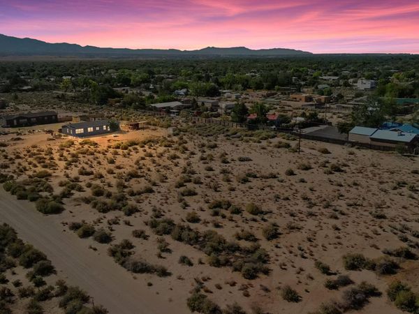 Perfecto Lopez Rd, Corrales, NM 87048