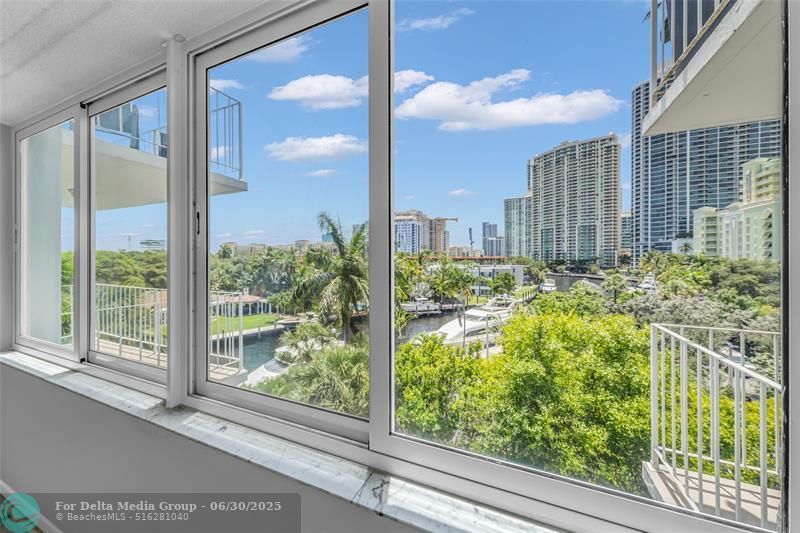 800 SE 4 Street, Unit 405, Fort Lauderdale, FL 33301 Photo