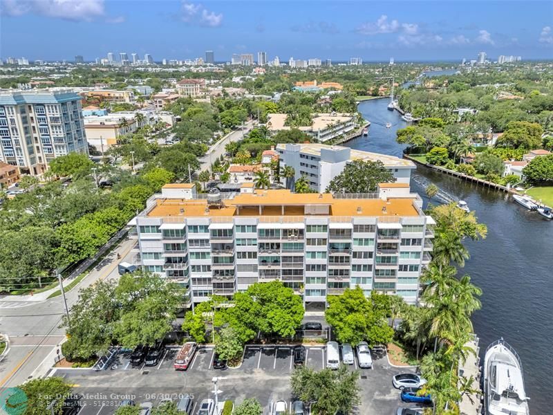 800 SE 4 Street, Unit 405, Fort Lauderdale, FL 33301 Photo