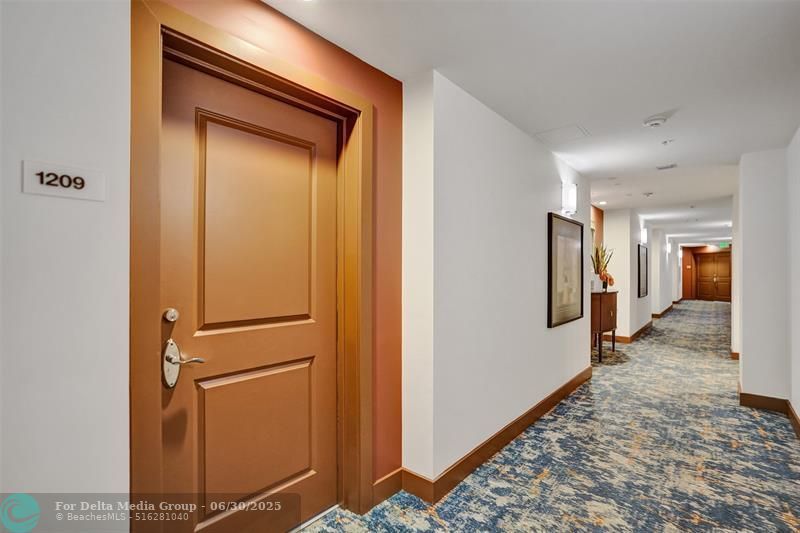 315 NE 3rd Ave, Unit 1209, Fort Lauderdale, FL 33301 Photo