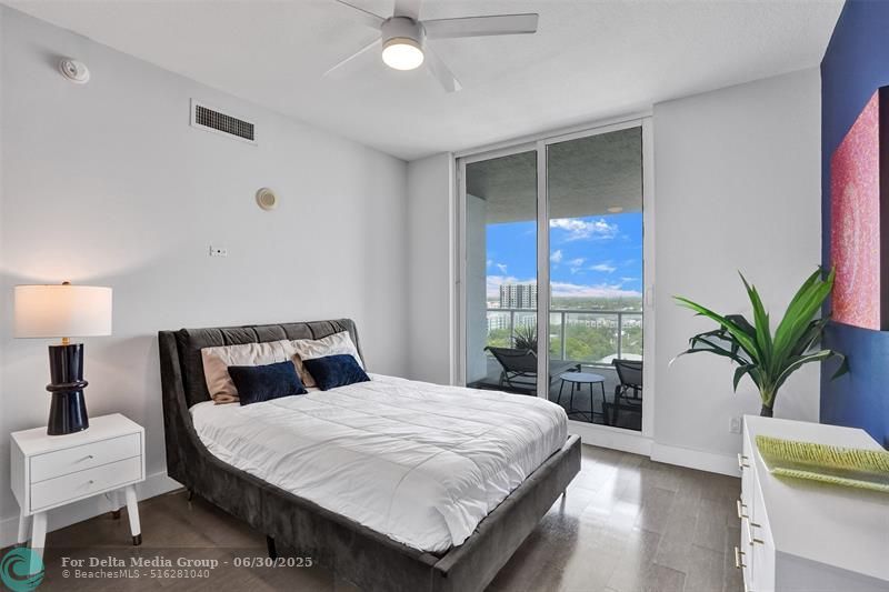 315 NE 3rd Ave, Unit 1209, Fort Lauderdale, FL 33301 Photo