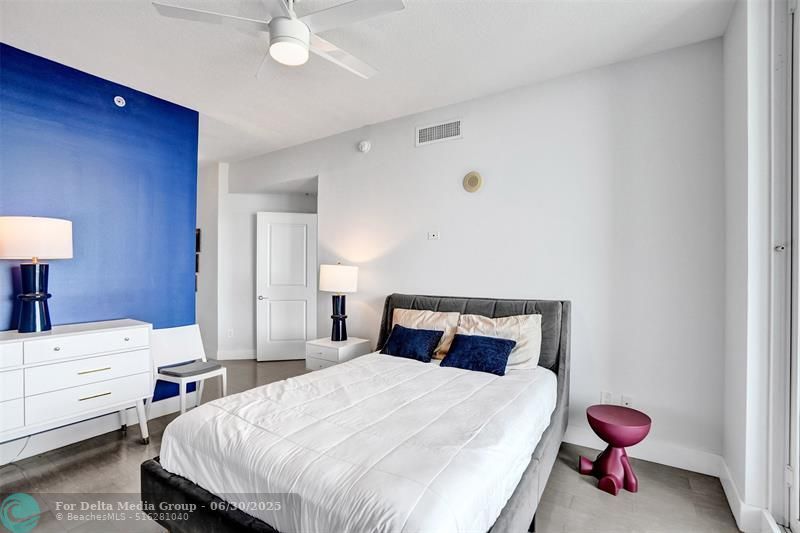 315 NE 3rd Ave, Unit 1209, Fort Lauderdale, FL 33301 Photo