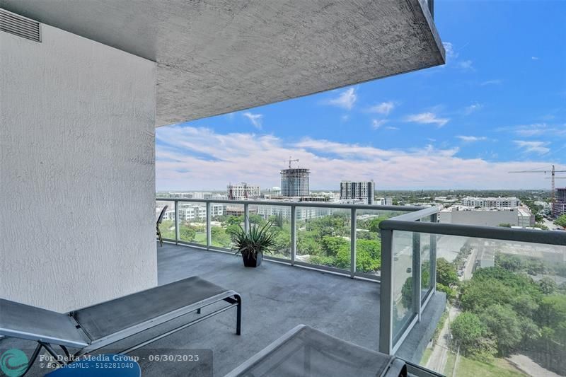 315 NE 3rd Ave, Unit 1209, Fort Lauderdale, FL 33301 Photo