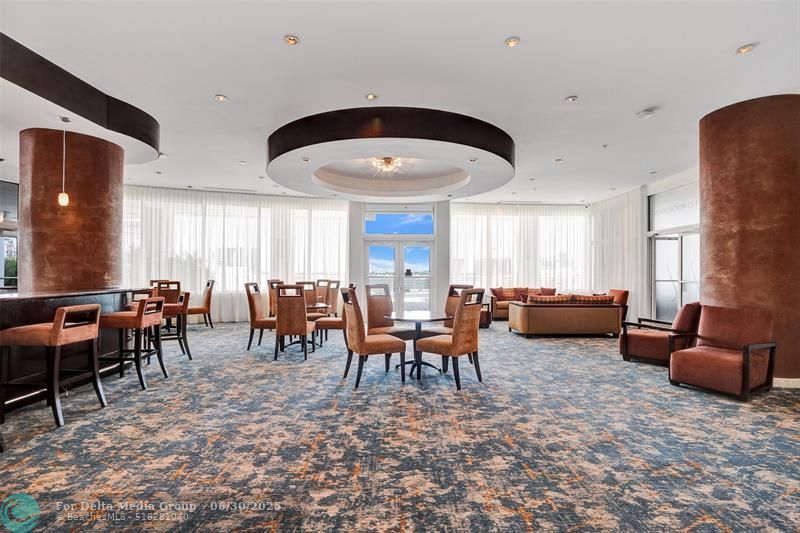 315 NE 3rd Ave, Unit 1209, Fort Lauderdale, FL 33301 Photo