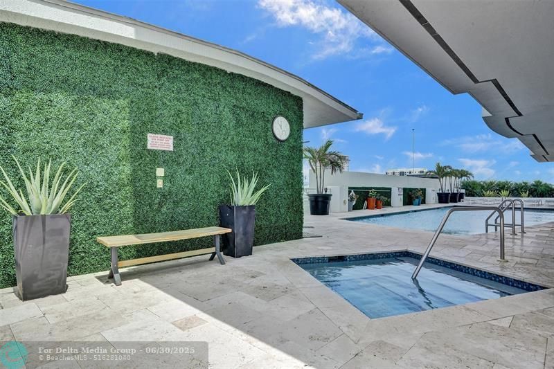 315 NE 3rd Ave, Unit 1209, Fort Lauderdale, FL 33301 Photo