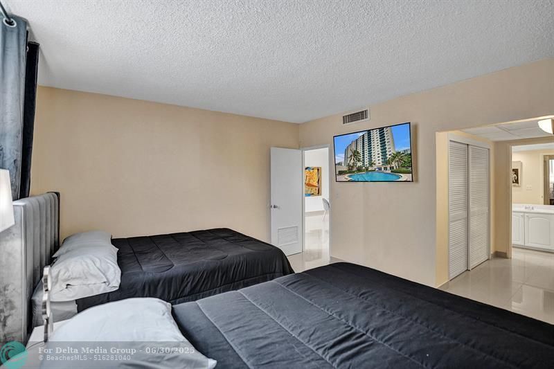 4001 S Ocean Dr, Unit 5K, Hollywood, FL 33019 Photo