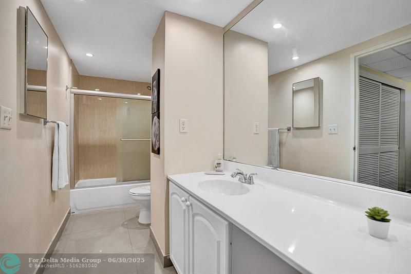 4001 S Ocean Dr, Unit 5K, Hollywood, FL 33019 Photo