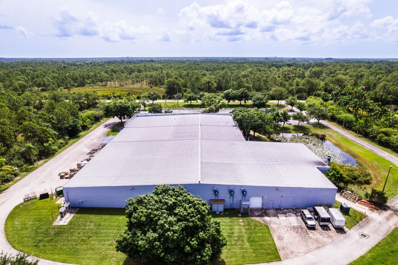 10045 102nd Terrace, Sebastian, FL 32958 Photo