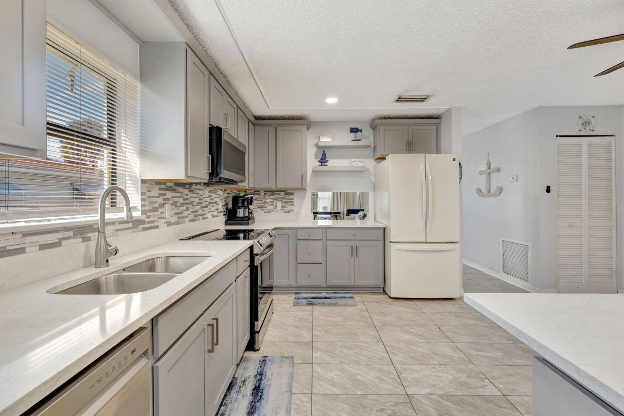 1903 Plover Avenue, Unit B, Hutchinson Island, FL 34949 Photo