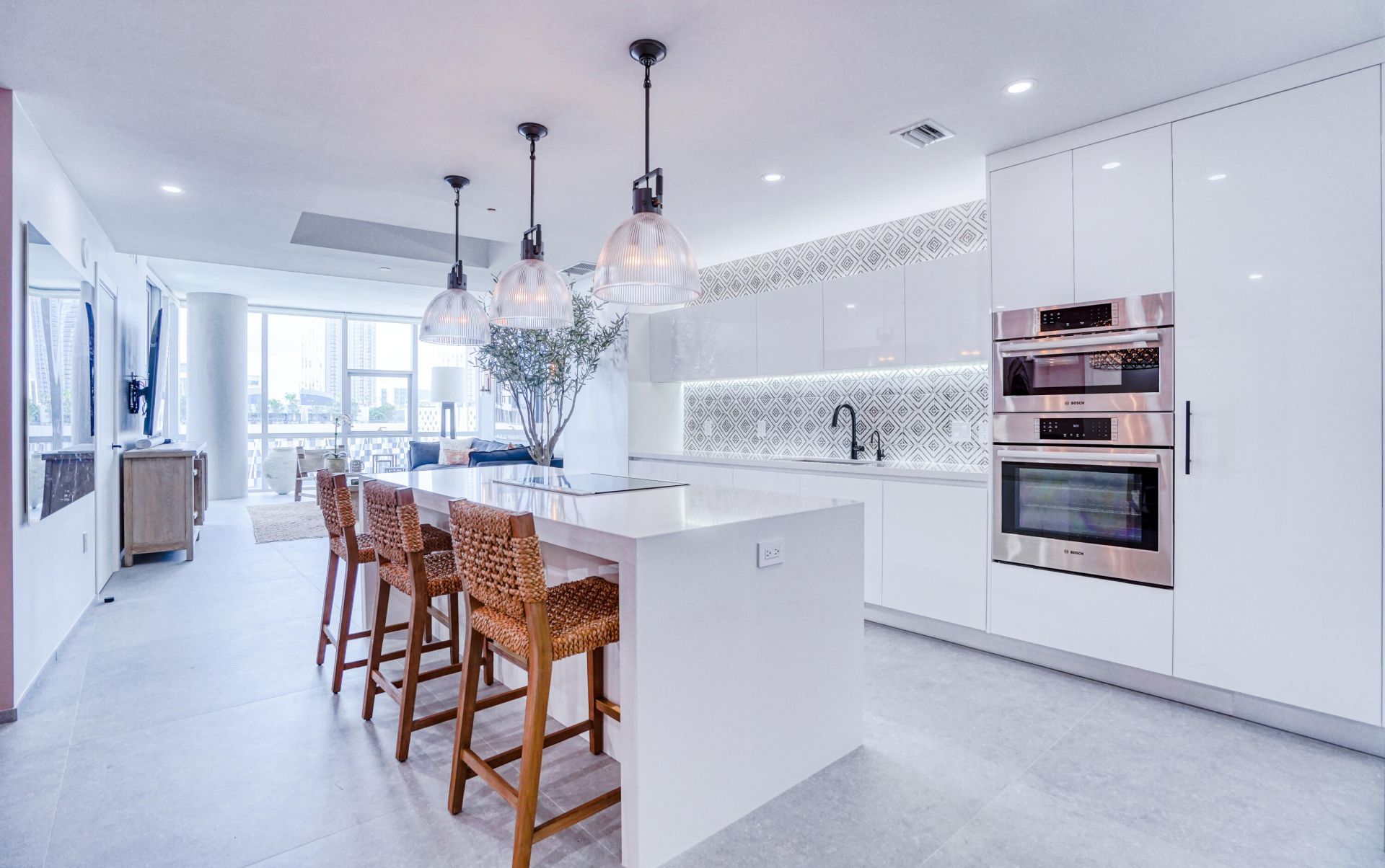 851 NE 1st Avenue, Unit 812, Miami, FL 33132 Photo