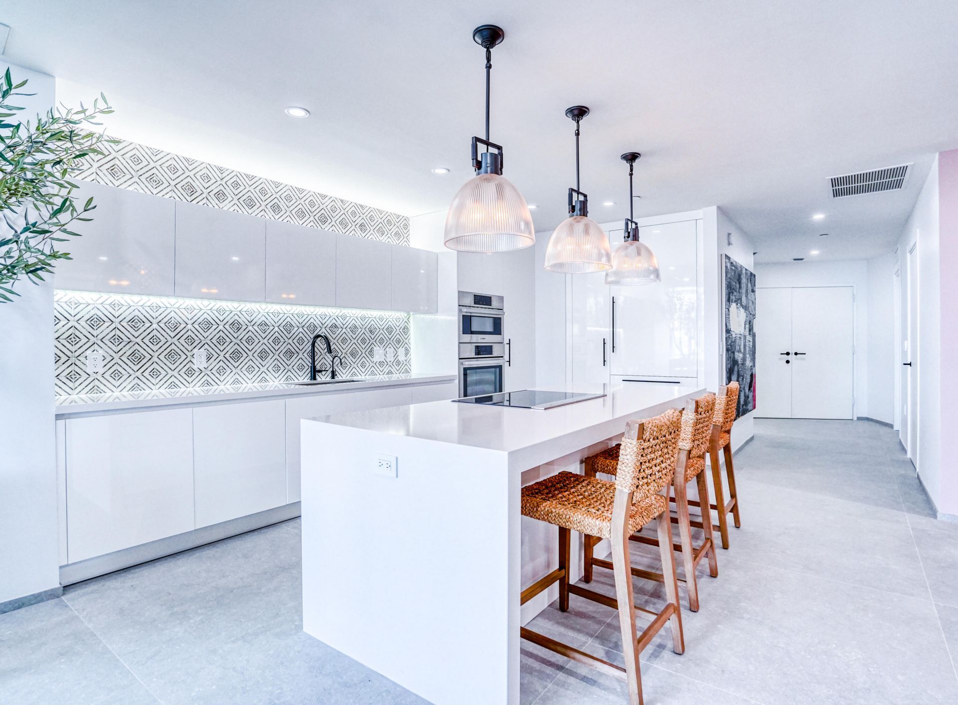 851 NE 1st Avenue, Unit 812, Miami, FL 33132 Photo