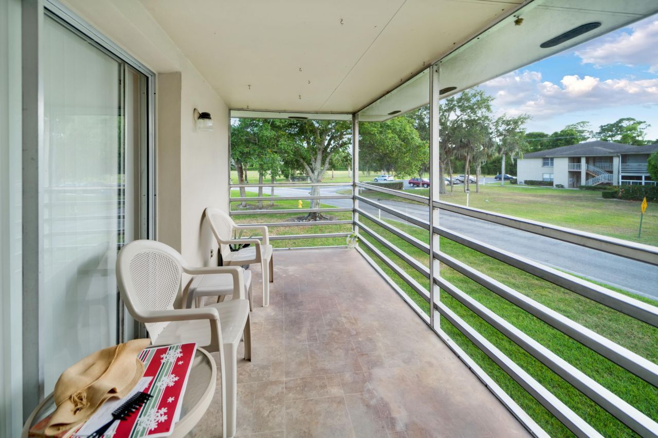 5 Lake Vista Trail, Unit 203, Port Saint Lucie, FL 34952 Photo