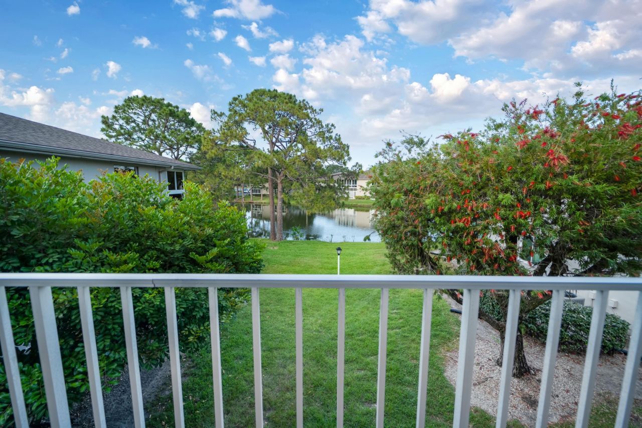 5 Lake Vista Trail, Unit 203, Port Saint Lucie, FL 34952 Photo