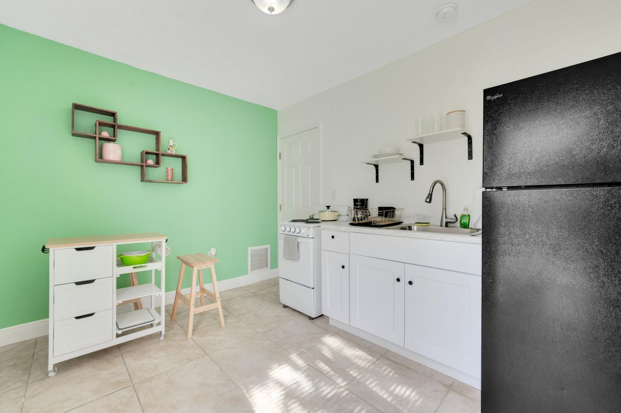 275 NW 81st Street, Miami, FL 33150 Photo