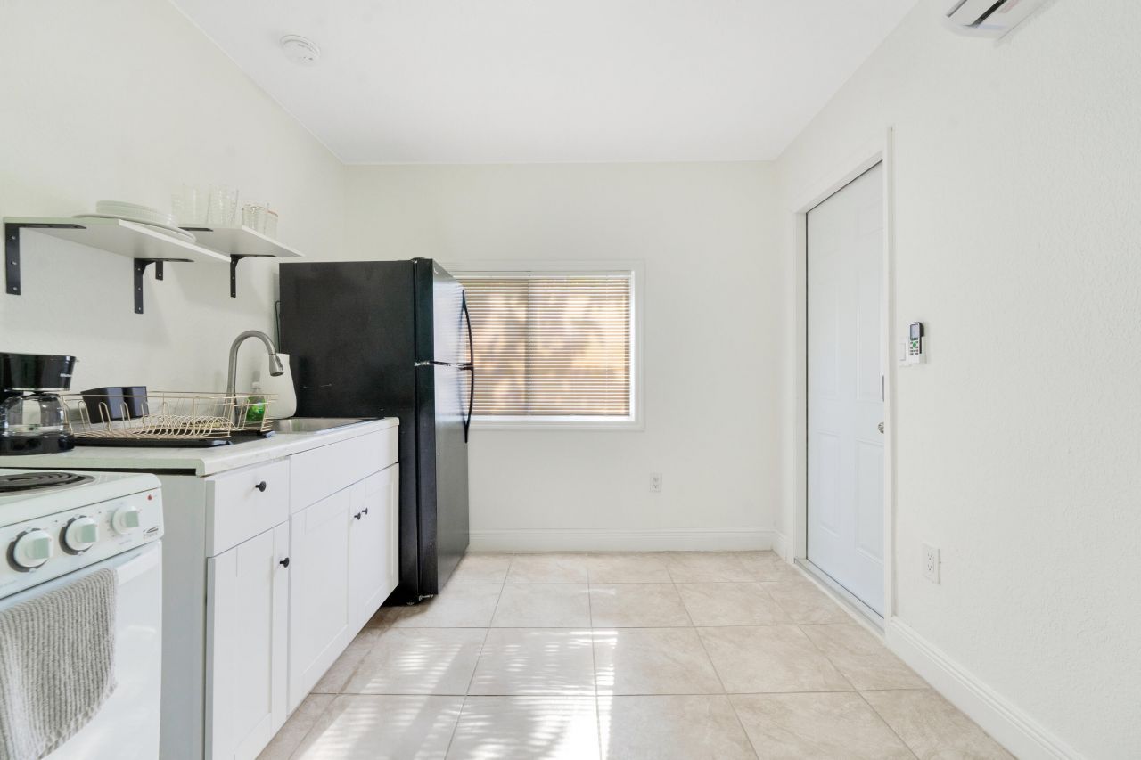 275 NW 81st Street, Miami, FL 33150 Photo