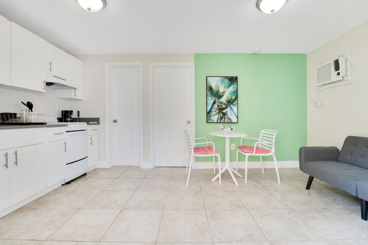 275 NW 81st Street, Miami, FL 33150 Photo