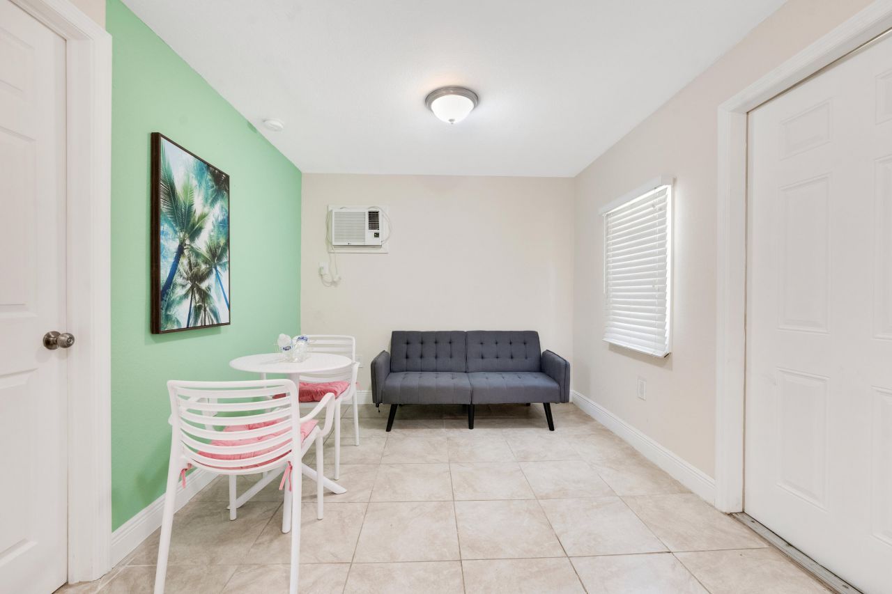 275 NW 81st Street, Miami, FL 33150 Photo