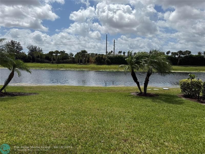 8467 Grand Prix Lane, Boynton Beach, FL 33472 Photo