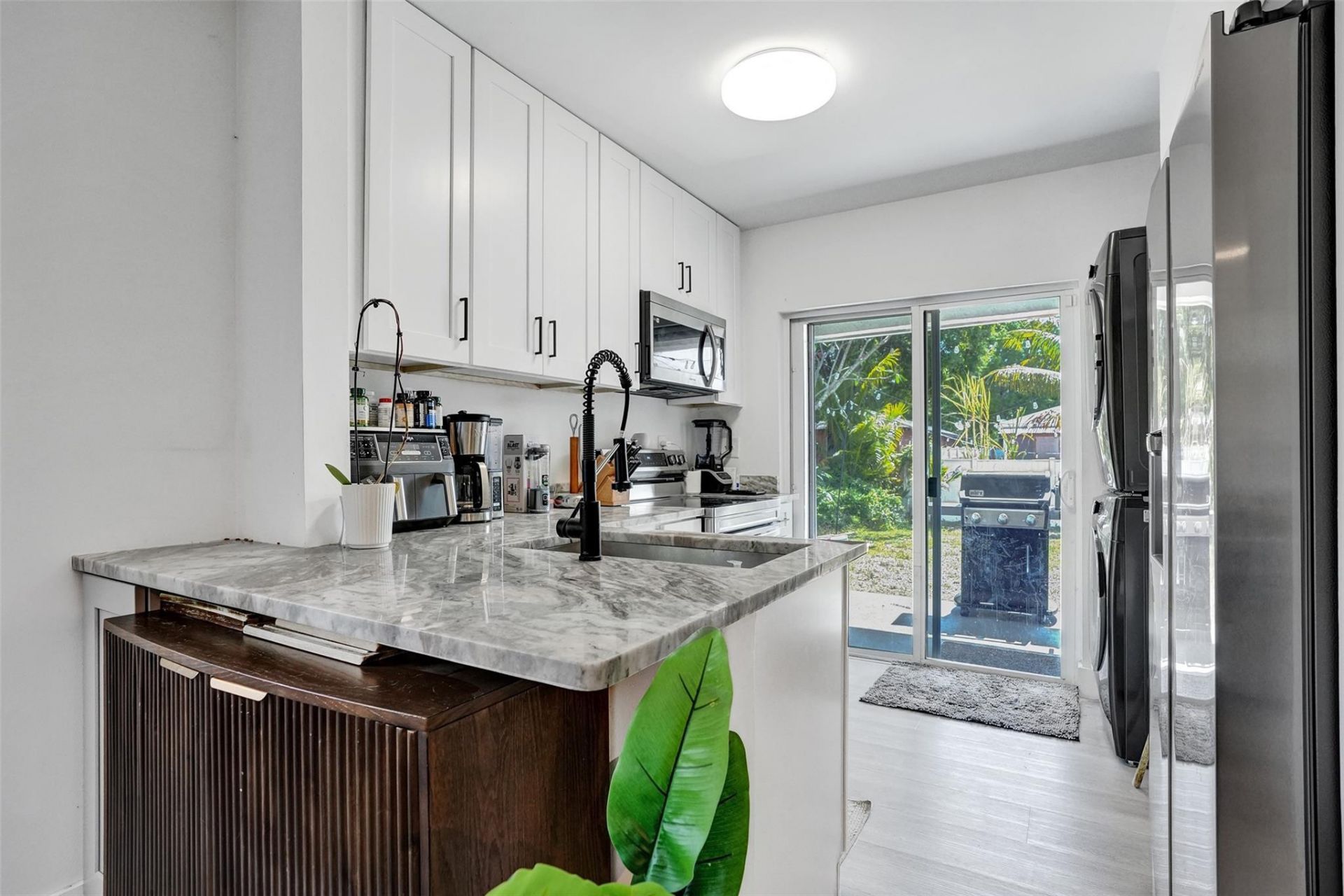 1590 NW 7th Lane, Pompano Beach, FL 33060 Photo