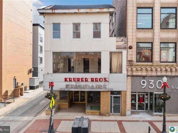 926 W HAMILTON STREET, ALLENTOWN, PA 18104