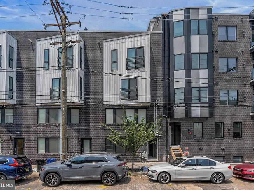 402 N Front Street, Unit 3, Philadelphia, PA 19123 Main Photo