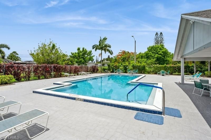 9749 Maplecrest Cir, Lehigh Acres, FL 33936 Photo