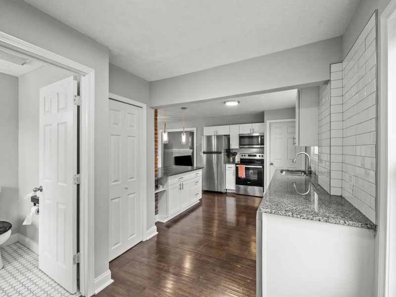 285 N Wayne Avenue, Columbus, OH 43204 Photo 14