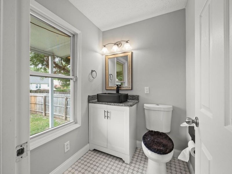 285 N Wayne Avenue, Columbus, OH 43204 Photo 15