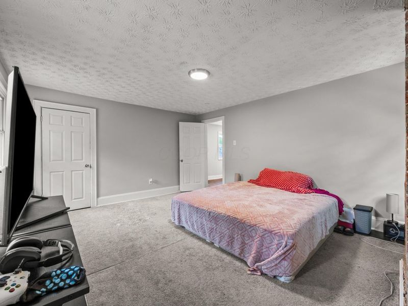 285 N Wayne Avenue, Columbus, OH 43204 Photo 17