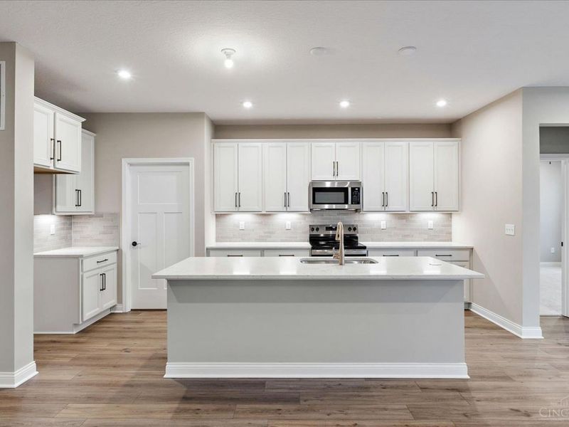 1497 Wexler Court, Hamilton Twp, OH 45039 Photo 3