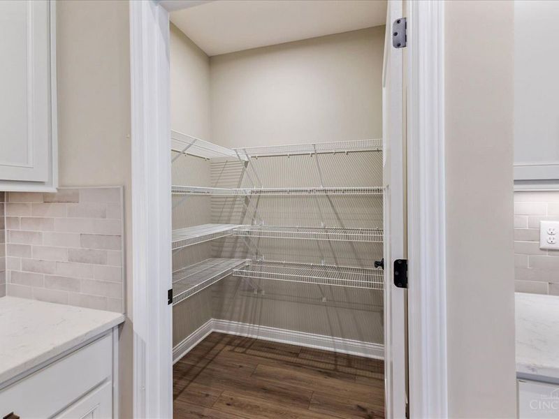 1497 Wexler Court, Hamilton Twp, OH 45039 Photo 6