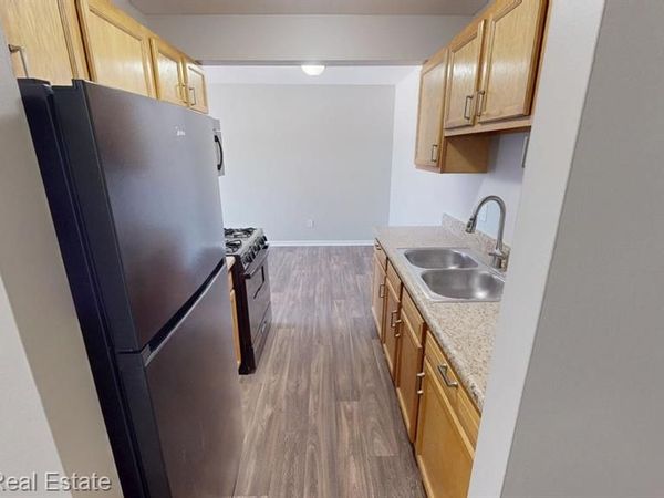 500 E Monroe Street, Dundee Twp, MI 48131