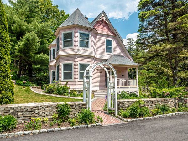 42 Carter Notch Road, Jackson, NH 03846