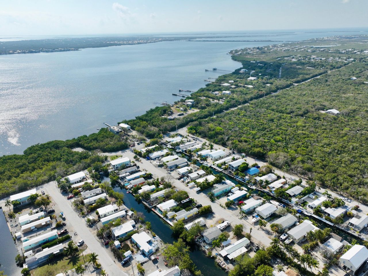 27935 Tarpon Terrace, Little Torch Key, FL 33042 Photo