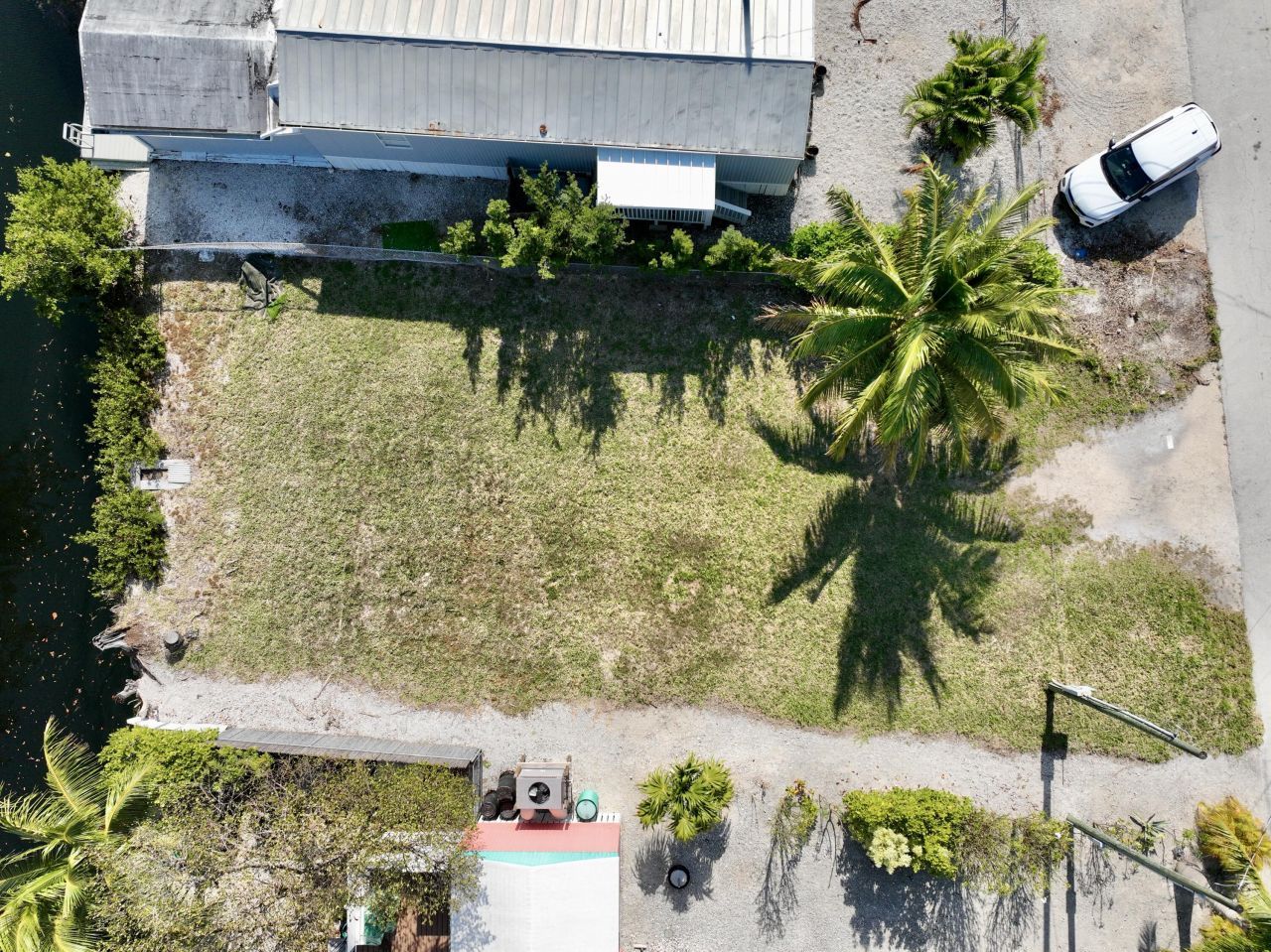 27935 Tarpon Terrace, Little Torch Key, FL 33042 Photo