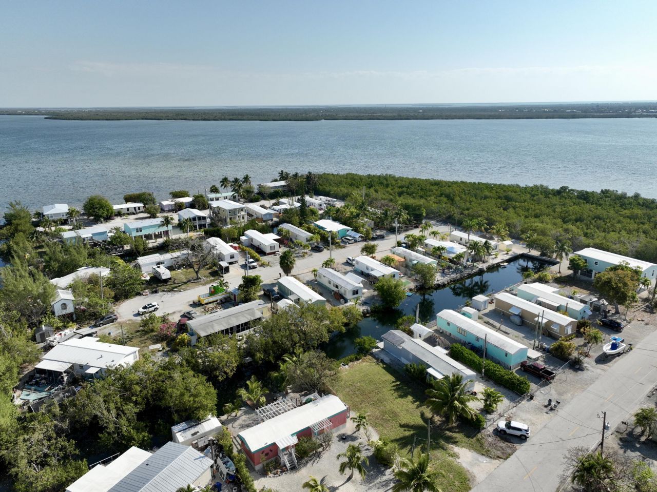 27935 Tarpon Terrace, Little Torch Key, FL 33042 Photo