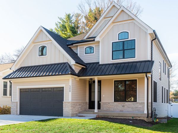 508 W Alma Street, Elmhurst, IL 60126