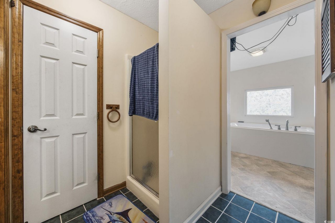 1342 Highway 90 Photo 22