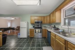 1342 Highway 90 photo 4