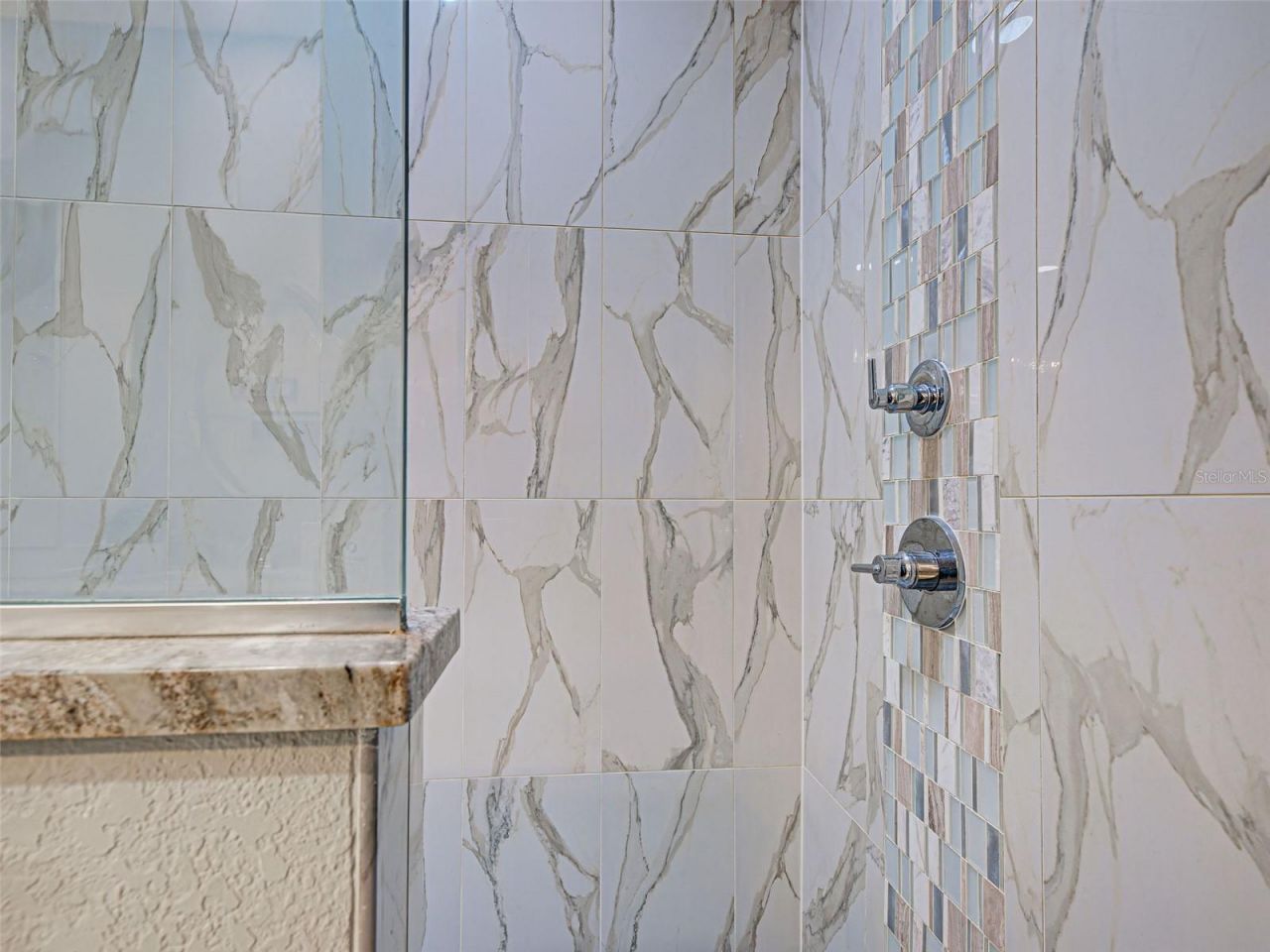 2590 Tarpon Cove Drive, Unit 811, Punta Gorda, FL 33950 Photo